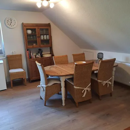 Rosi Apartament *
